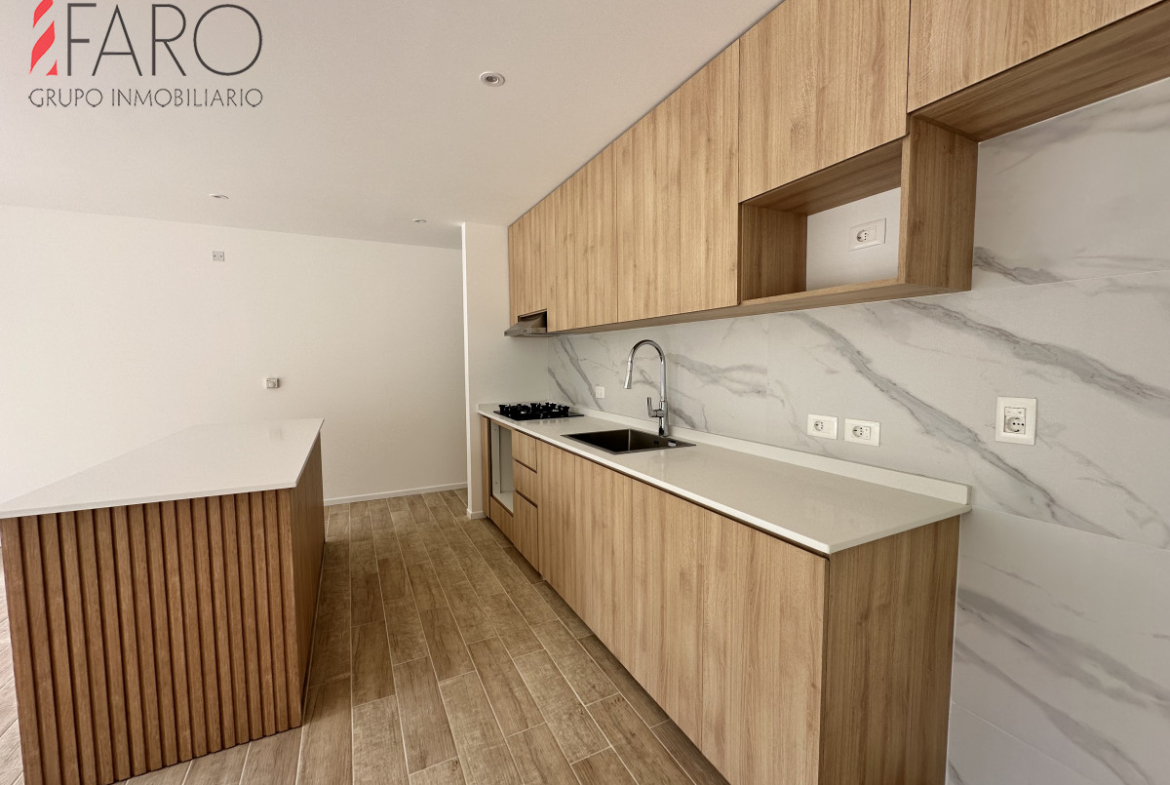 Vende casa de 3 dormitorios a estrenar, Punta del Este